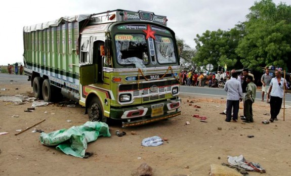 1 killed, 1 Injured In Bikeâ€™s Accident With Truck